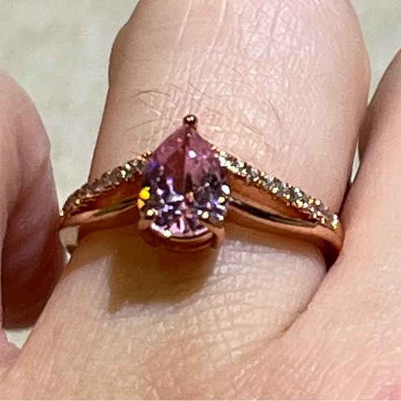 Pink Sapphire Rose Gold Ring - Picture 5 of 7